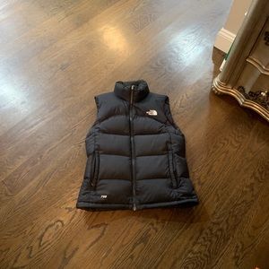 North Face women’s black puffer vest size M